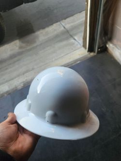 Hardhat and safety vest sz 2XL