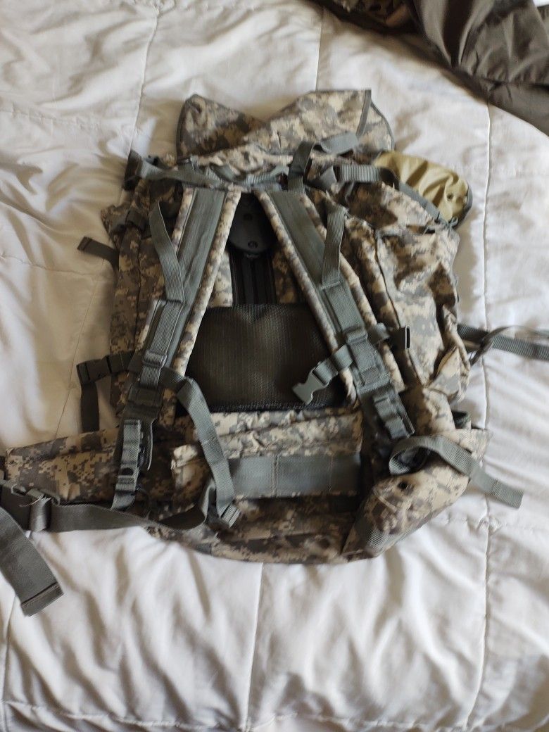 Military Framed Rucksack Backpack Like New