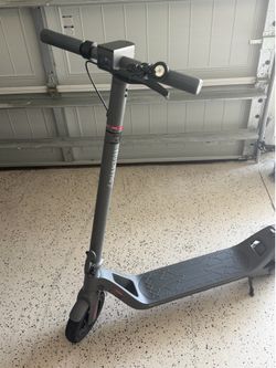 Phantom Gogo Foldable Electric Scooter A8 Scooter 28 Miles Control