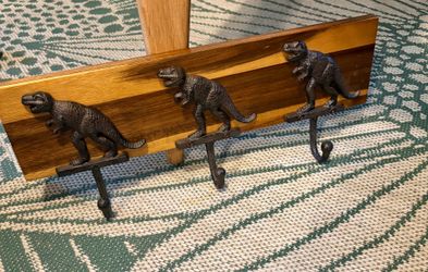 Wall dinosaur coat rack