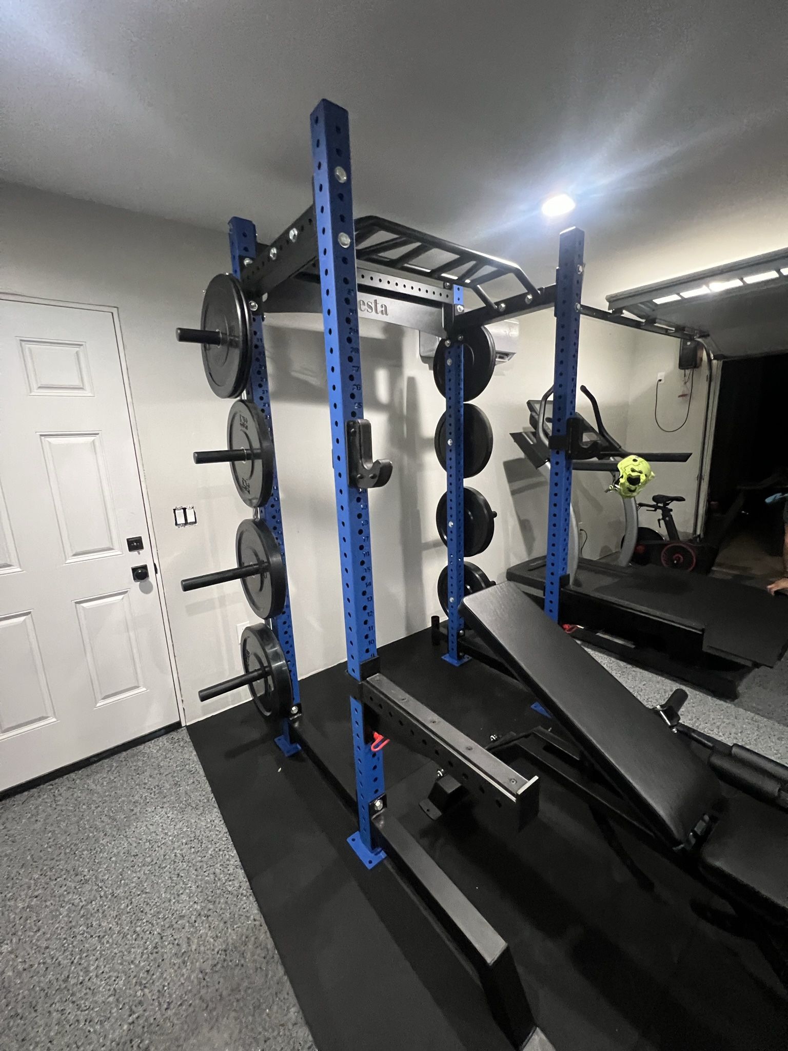 Blue Diy Fitness Bench SQUAT RACK/ HR1000/ VESTAFITNESS/ WEIGHTS
