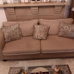 Sofa and Recliner 
