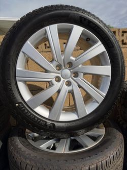 Range Rovef Tires