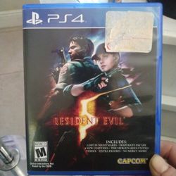 PS4 GAME RESIDENT EVIL