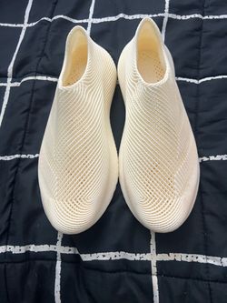 Cream Slip-On Shoes with Lattice Design