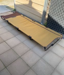 Ozark Trail Zipper Cot, Adult, 75.5" x26" x 5.5"