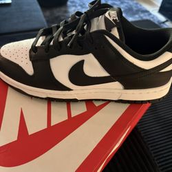Nike Panda Dunks