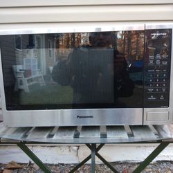 Panasonic Microwave 1100 Watt High Power