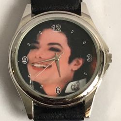 MICHAEL JACKSON BLACK LEATHER WRIST WATCH 