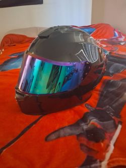 Full-Face Motorcycle Helmet Iridescent Visor