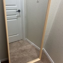 Mirror 