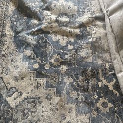 8 by 10 persian rug blue excellent condition