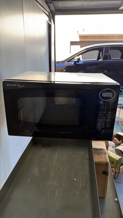 Sharp Carousel Black Countertop Microwave