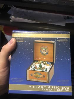 Gold Label Collection Vintage Music Box Santa/Sleigh