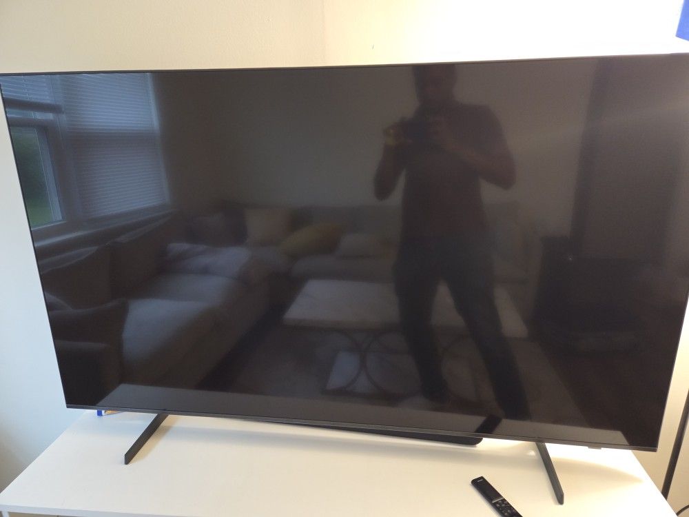 Samsung 65 Inch TV with Soundbar