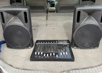 PAR BEHRINGER AND MIXER 12 CANALES