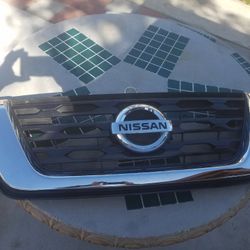 Grille for 2019 Pathfinder OEM