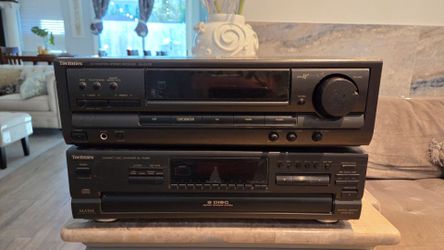 Vintage Technics & Pioneer Stereo Stack (Receiver, 5-CD Changer, Turntable)$150 (or OBO)