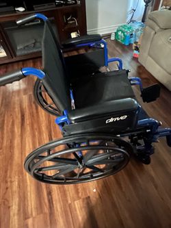 Drive medical wheelchair