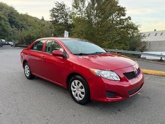 TOYOTA COROLLA LE 2010