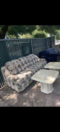 Six piece couch that reclines we also do deliveries