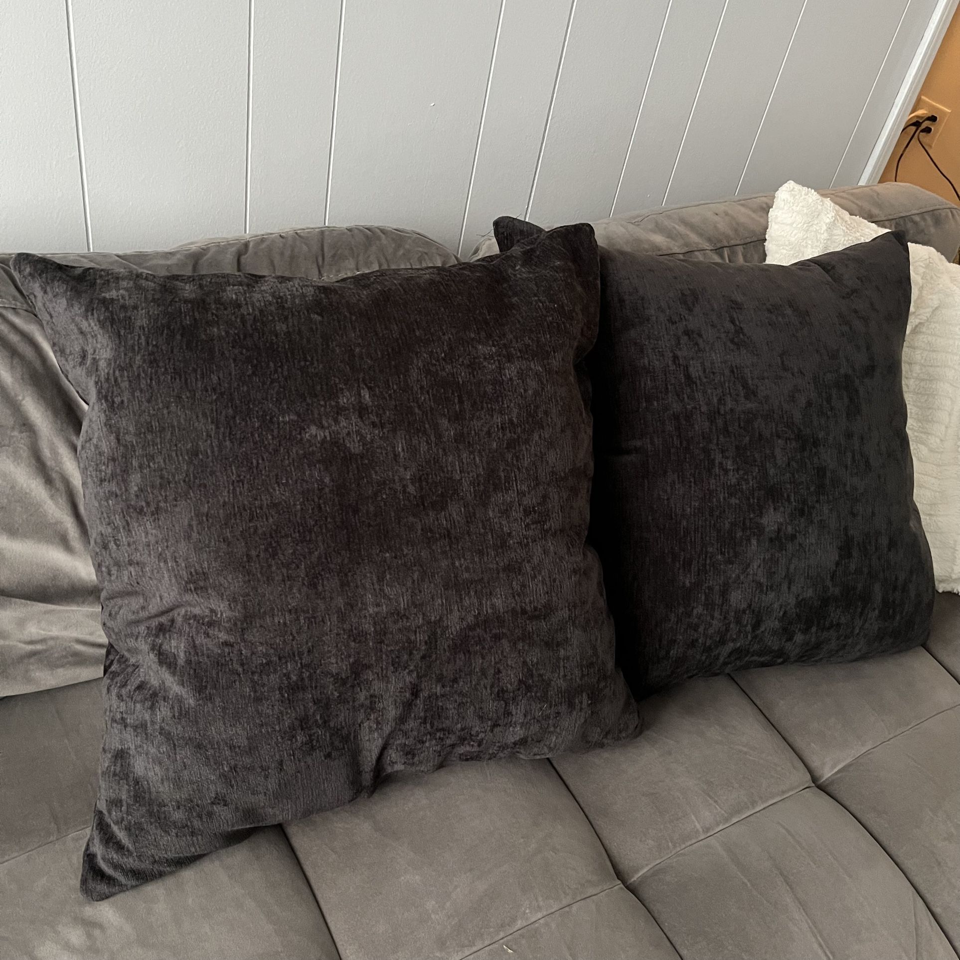 Decorative Black Couch Bed Pillows