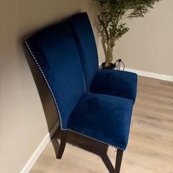 Value City Chairs Set Of Two
