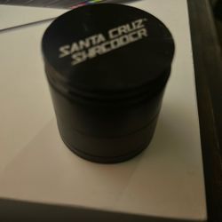 Santa Cruz Herb Shredder 