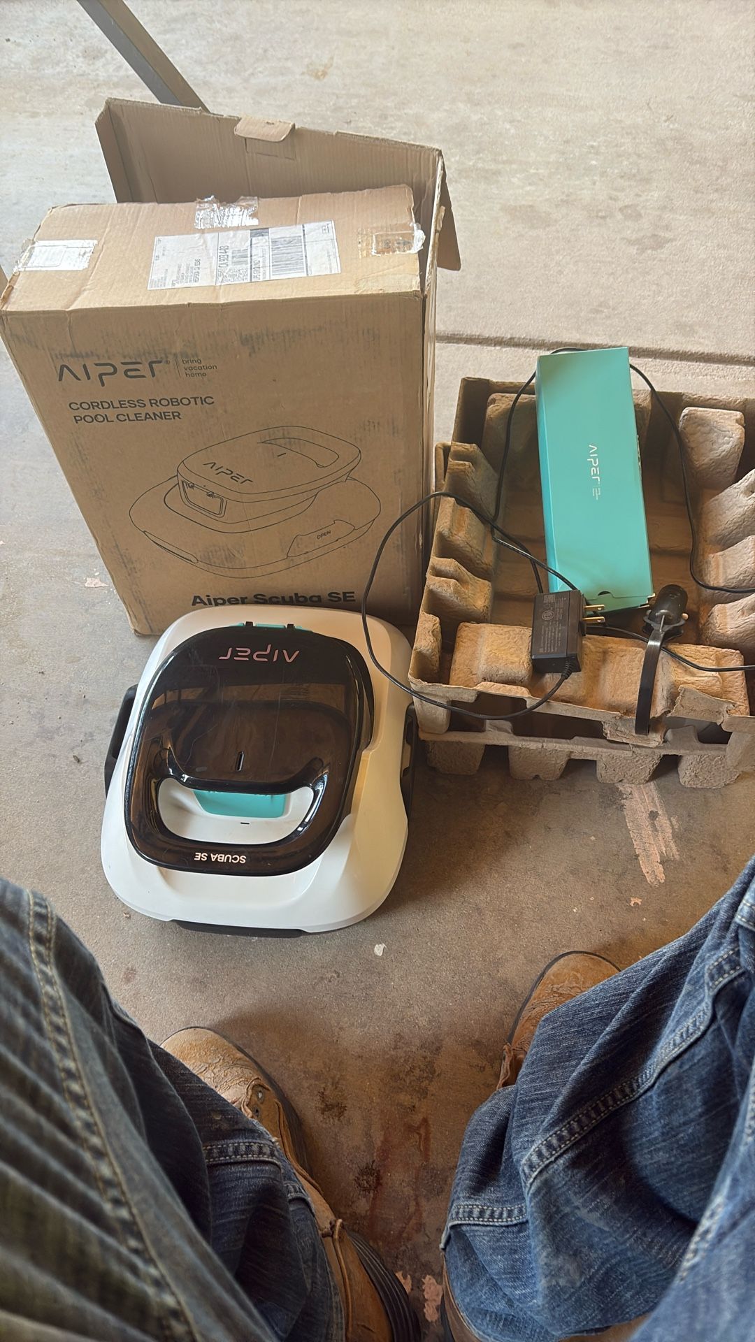 Robotic Pool Cleaner 