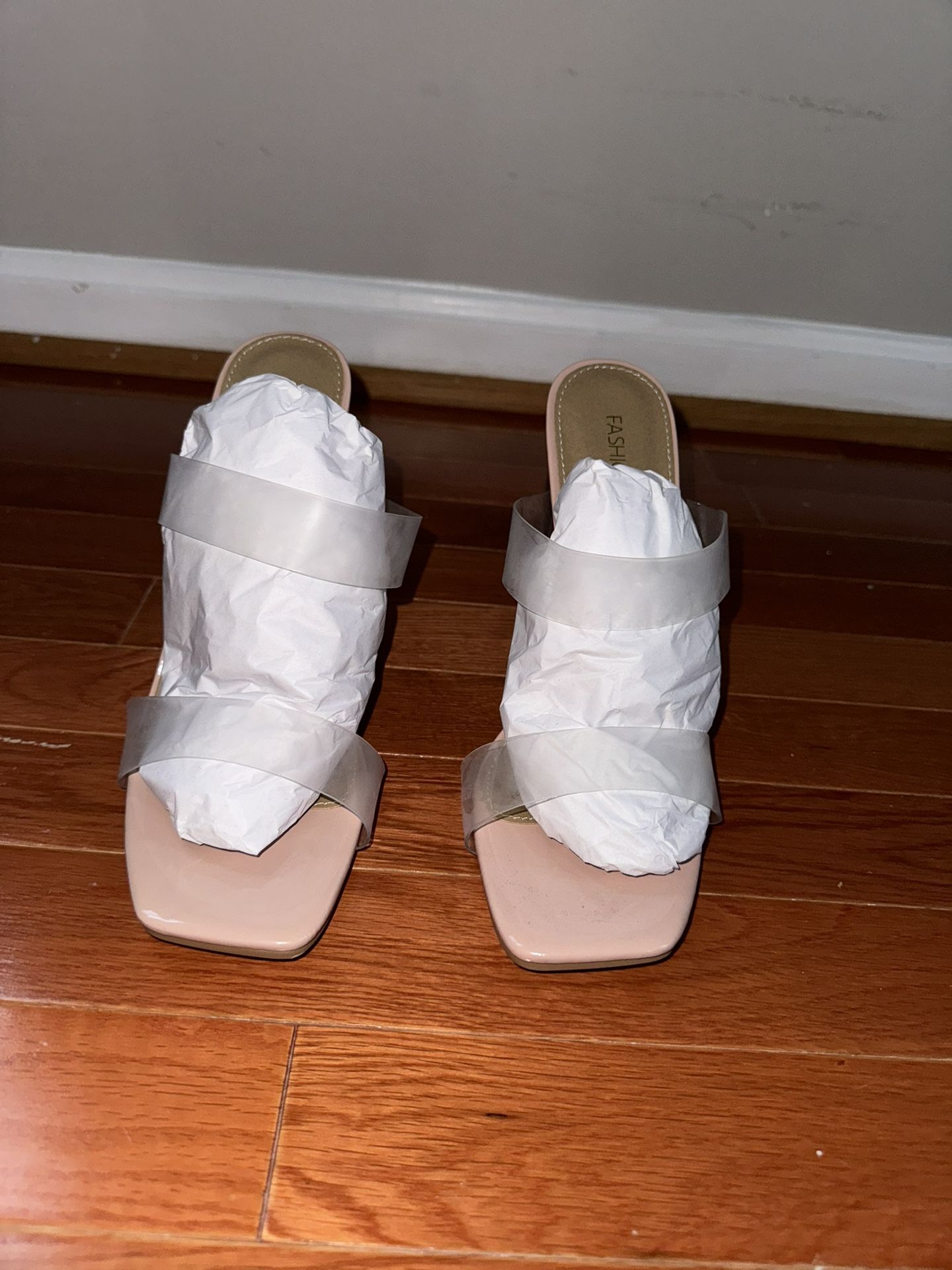 Women’s Size 8.5 Heels: Fashion Nova Clear Double Strap Heels