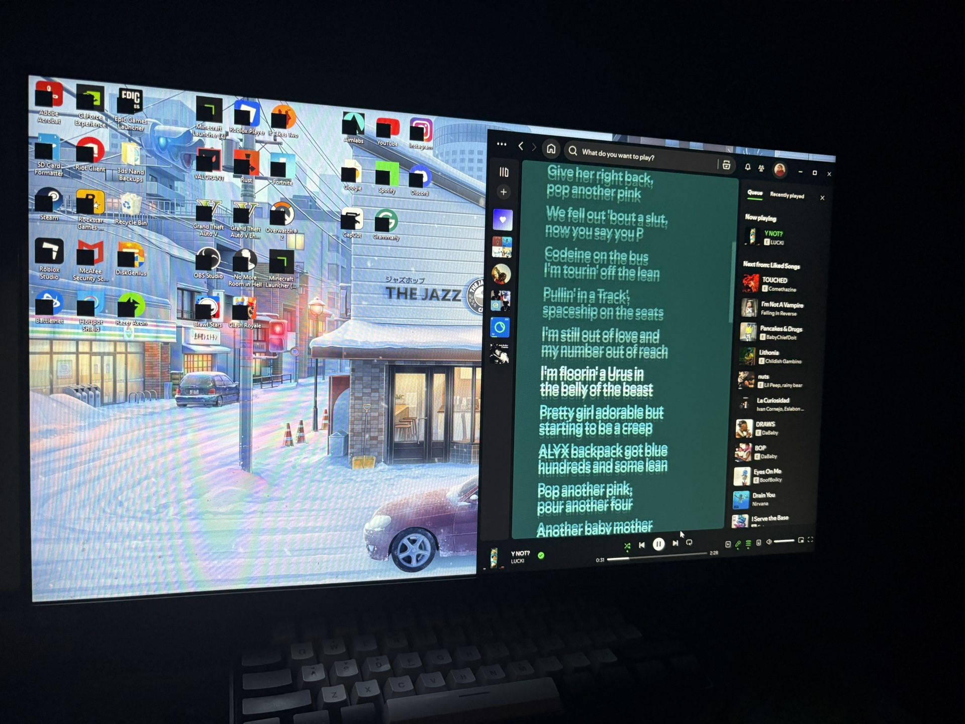 Pc Monitor mouse and keyboard