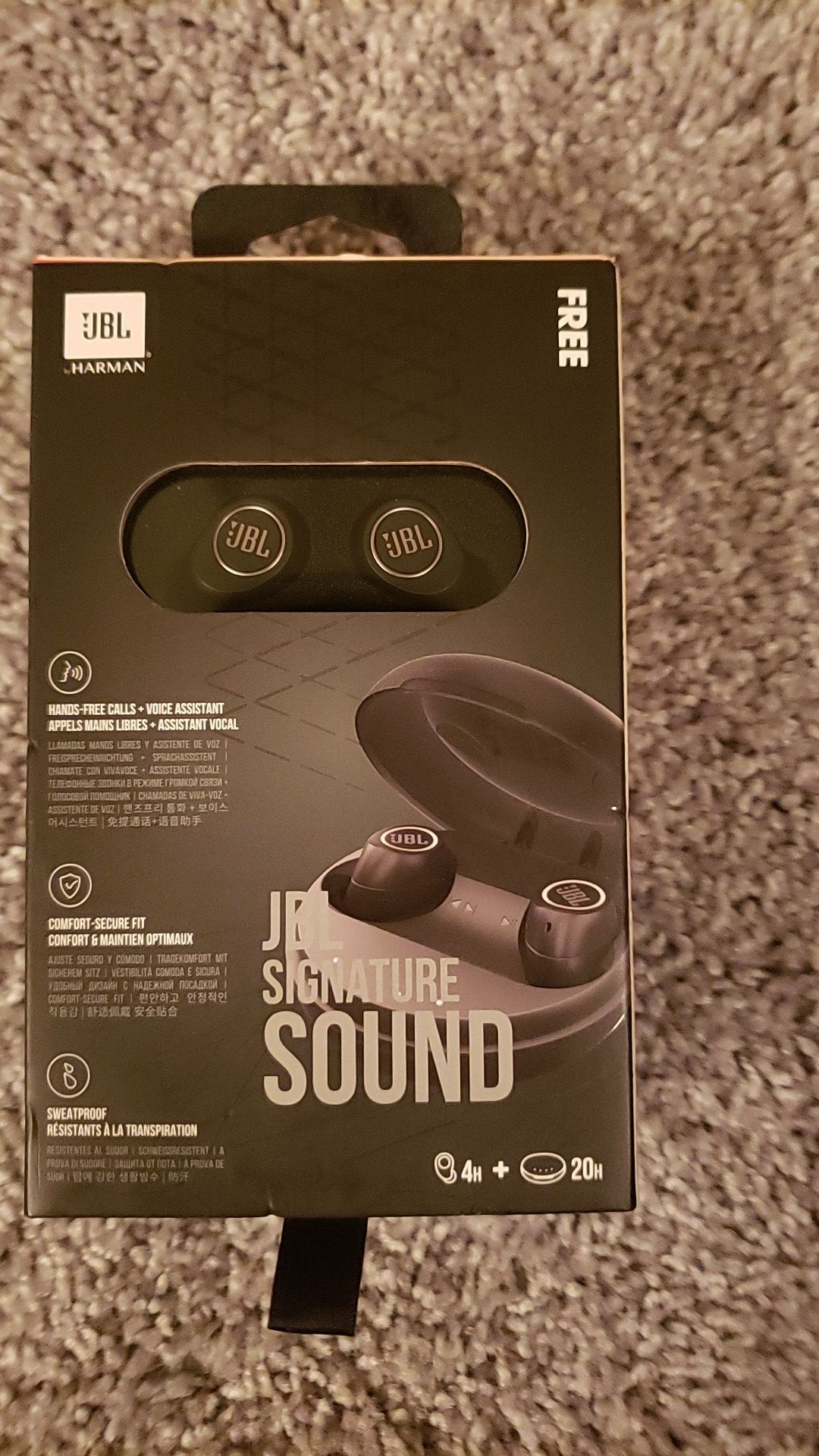 JBL wireless headphones brand new