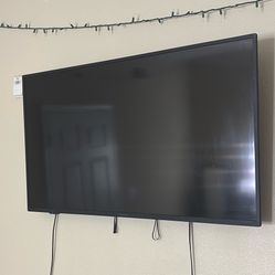 Insignia Firestick Tv; Black 55 in 