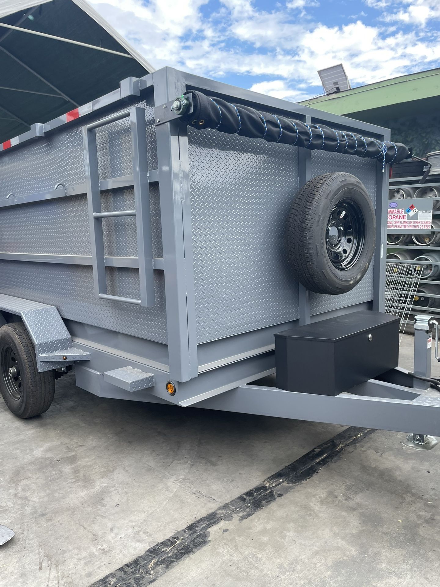 Diamond Dump Trailer