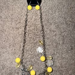 Paparazzi Yellow And Silver Necklace Set 