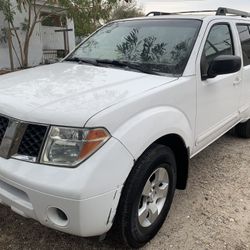 2005 Nissan Pathfinder