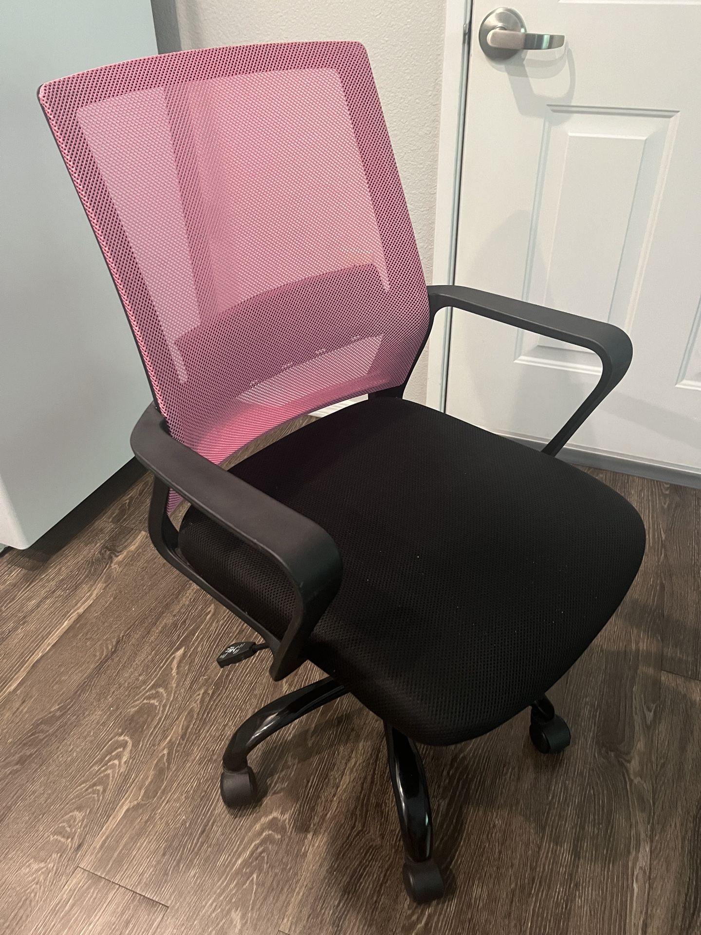Adjustable office Chair