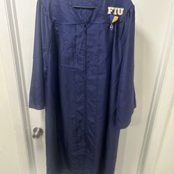 FIU 2025 Cap and Gown – Fits Height 5’5 ✅ 