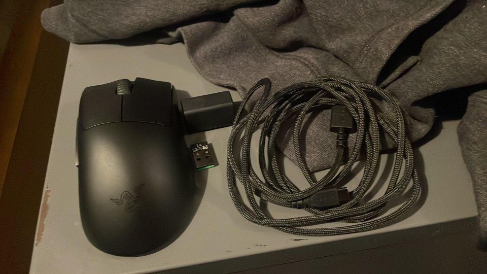 Razer deathadder V3 Pro Gaming Mouse 