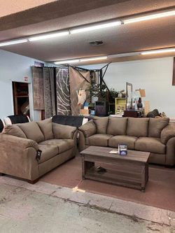 🔥Hot Deal🔥Brand New 2pc Sofa and Loveseat Couch $999, payment available, Delivery available.