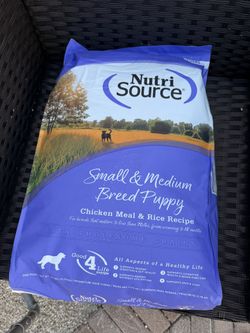 DOG FOOD NEW. 26 POUNDS. EXP. 2026 May 