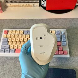 Microsoft Surface Precision Mouse * USED-LIKE NEW *