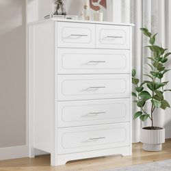 Dresser for Bedroom, Modern Chest of 6 Drawers with Metal Easy Pull Handle. White