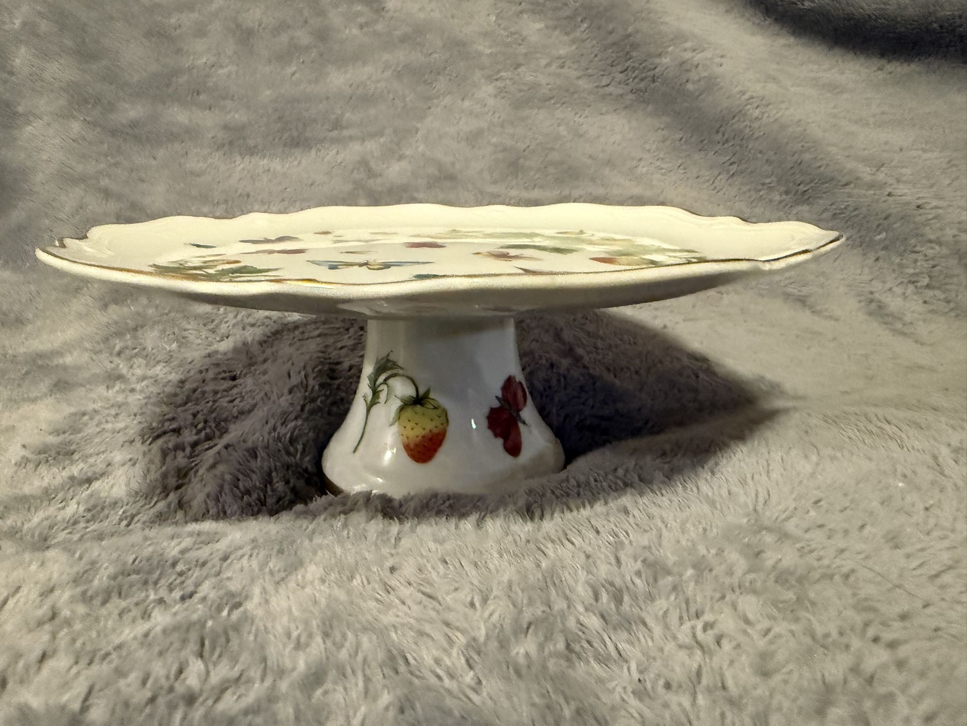 Beautiful Dessert Stand