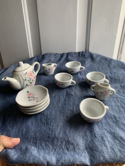 Little tea set