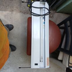 Fluorescent Lamp  28 Inch Long 