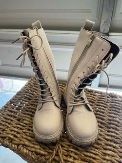 Child’s Boots size (28) 11. 1/2 $10