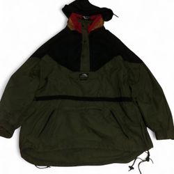 Crestone green and black windbreaker with hood 