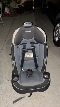 Safety 1st. Car seat