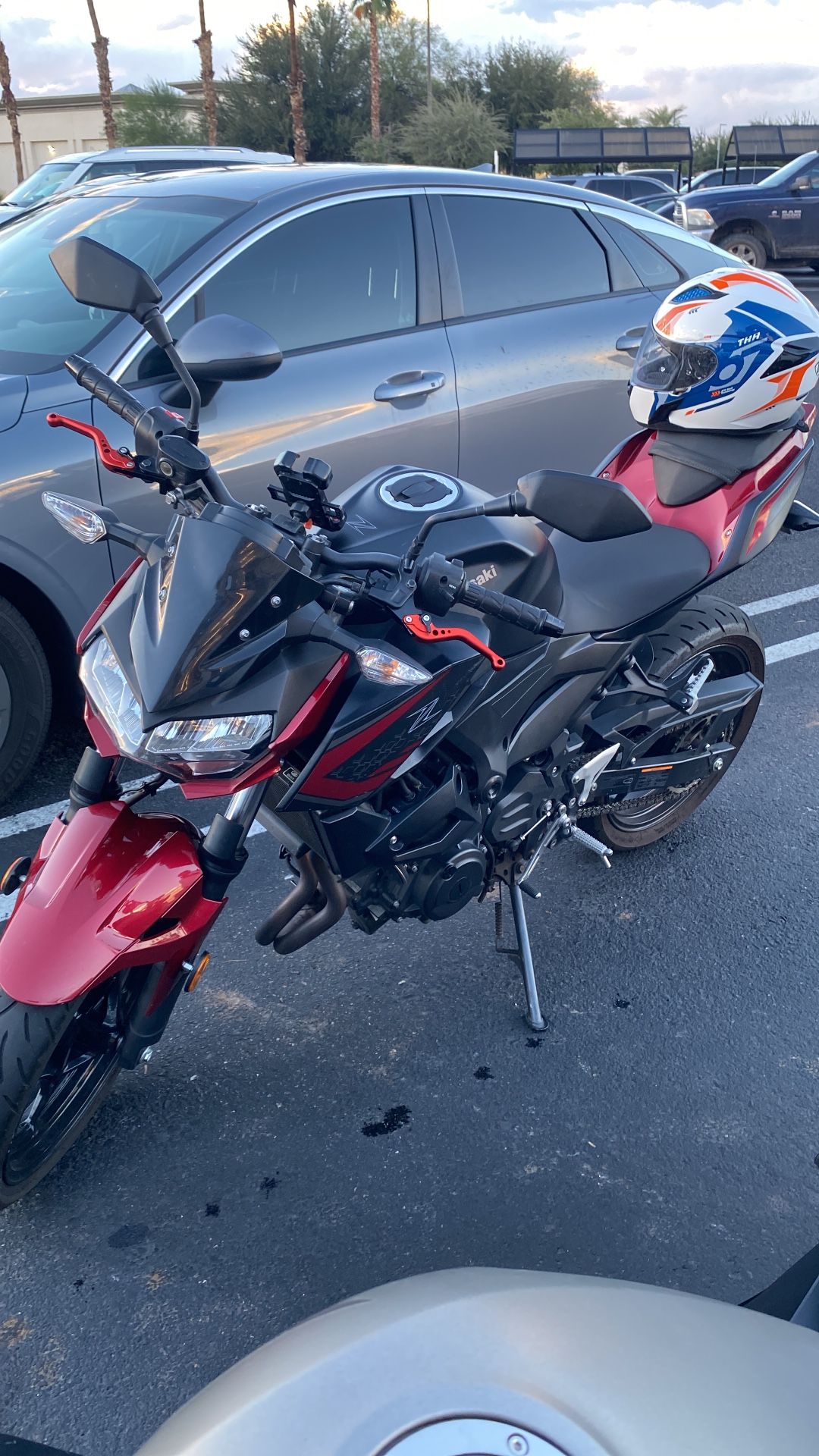 2021 2021 Z400 ABS